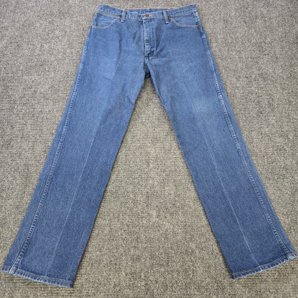 Vintage Wrangler 13MWZ Cowboy Cut Jeans Mens 34x32 Blue Western USA Made
